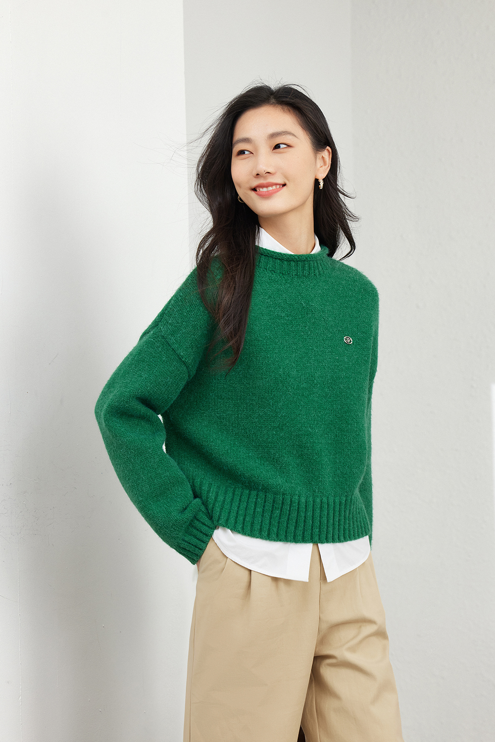 Rolled Hem Semi-High Neck Knitted Sweater-VIMLYSTORE
