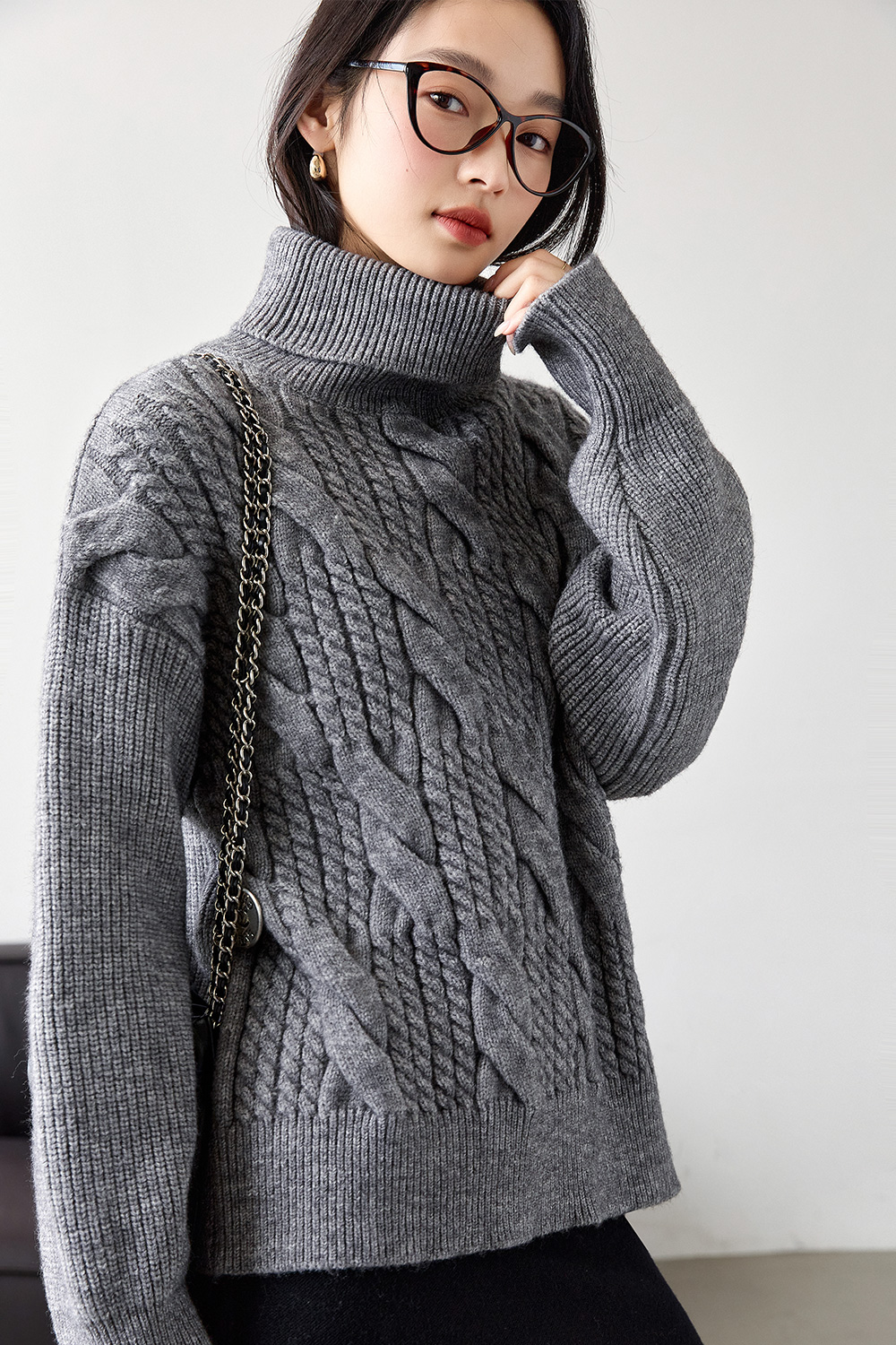 High neck cable design knitted sweater-VIMLYSTORE