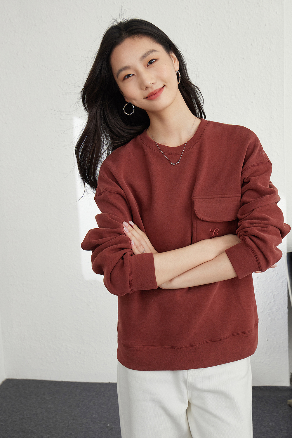 Thin-Fleece Embroidered Design Sweatshirt-VIMLYSTORE