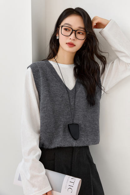 Simple Layered Casual Knitted Sweater