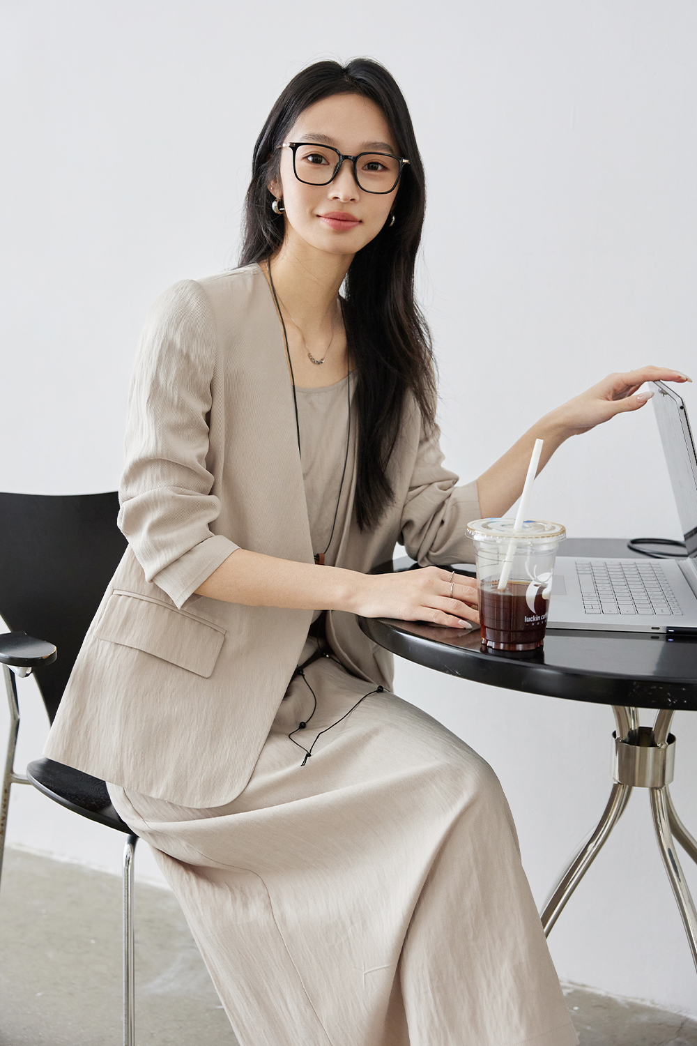 Commuter Suit-VIMLYSTORE