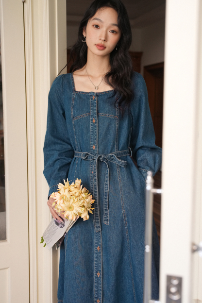 Retro Denim Lace-Up Dress