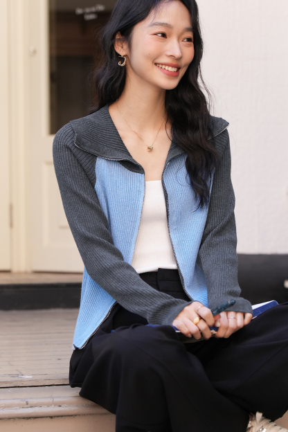 Contrast-color Zippered Knitted Cardigan