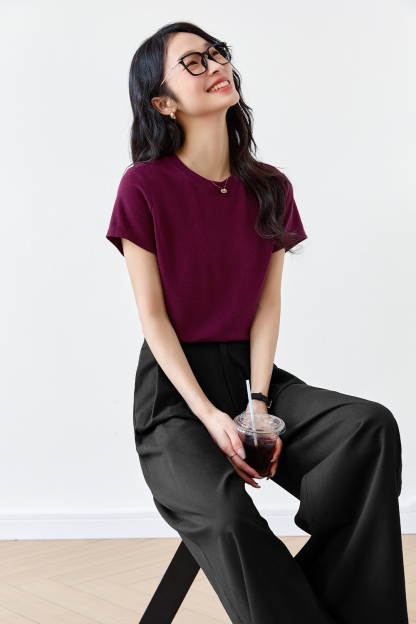 Modern Casual White T-Shirt