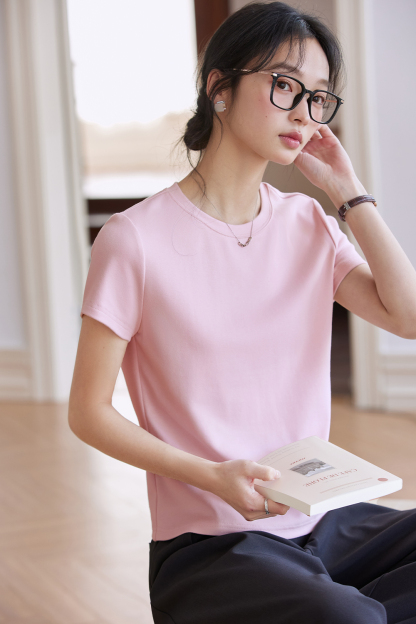 Modern Casual White T-Shirt