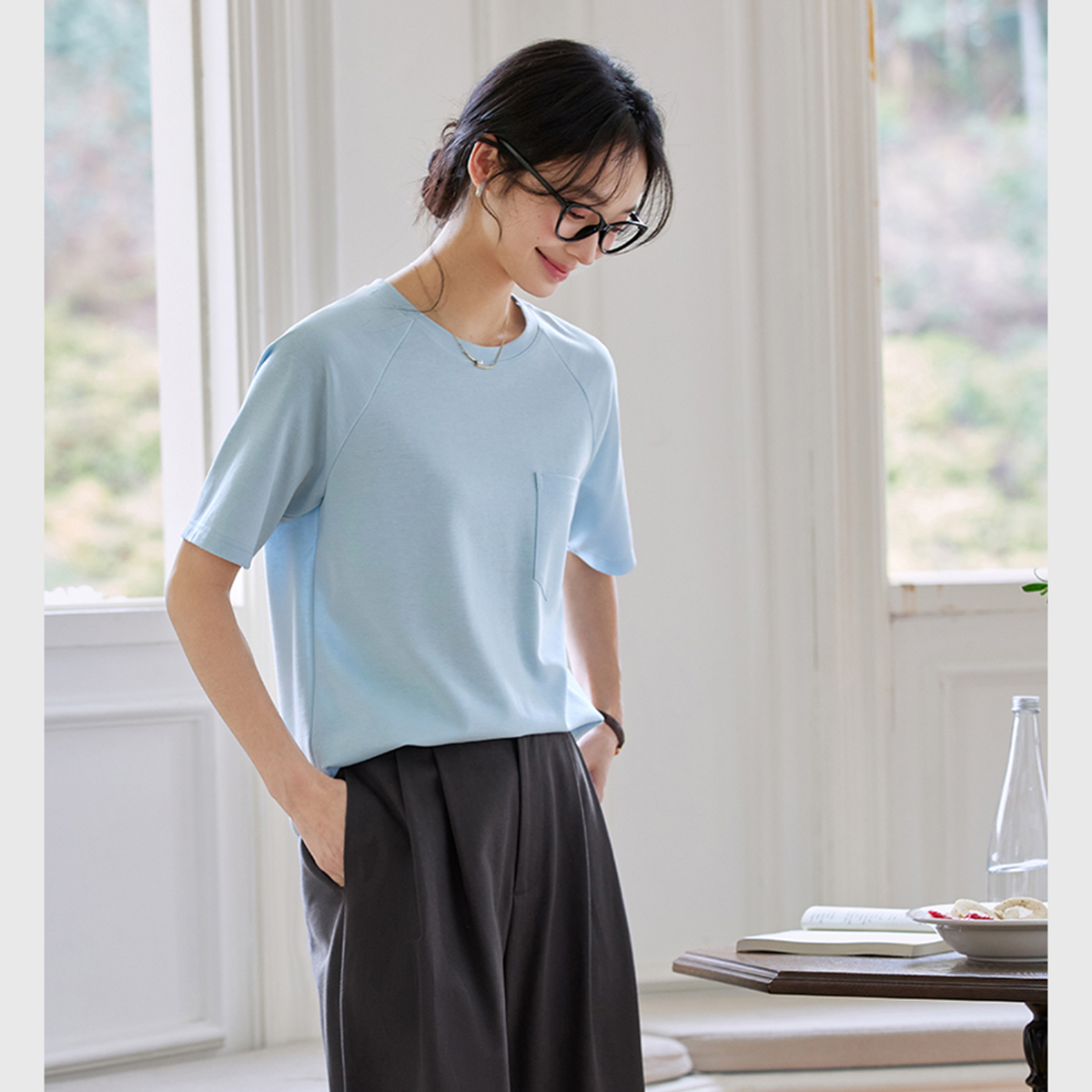 Loose T-Shirt With Patch Pockets