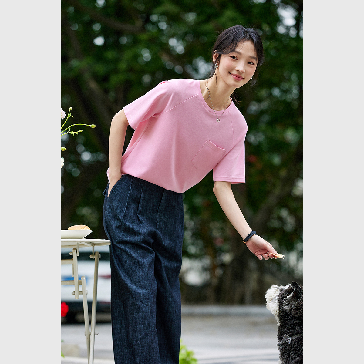 Loose T-Shirt With Patch Pockets