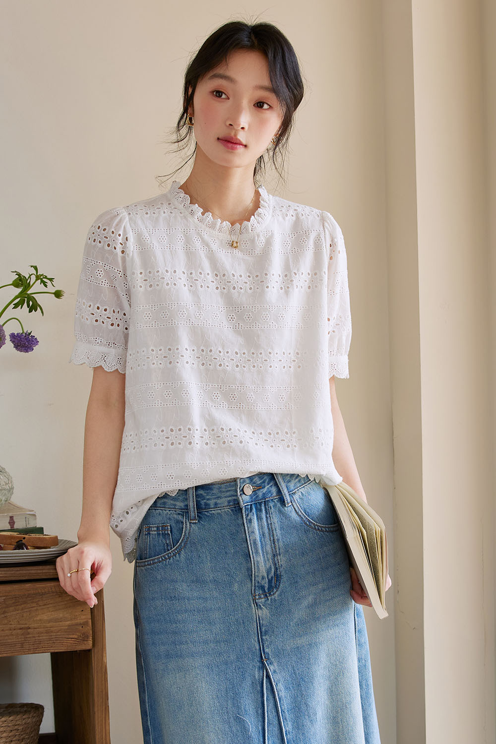100% Cotton Embroidered Casual Shirt
