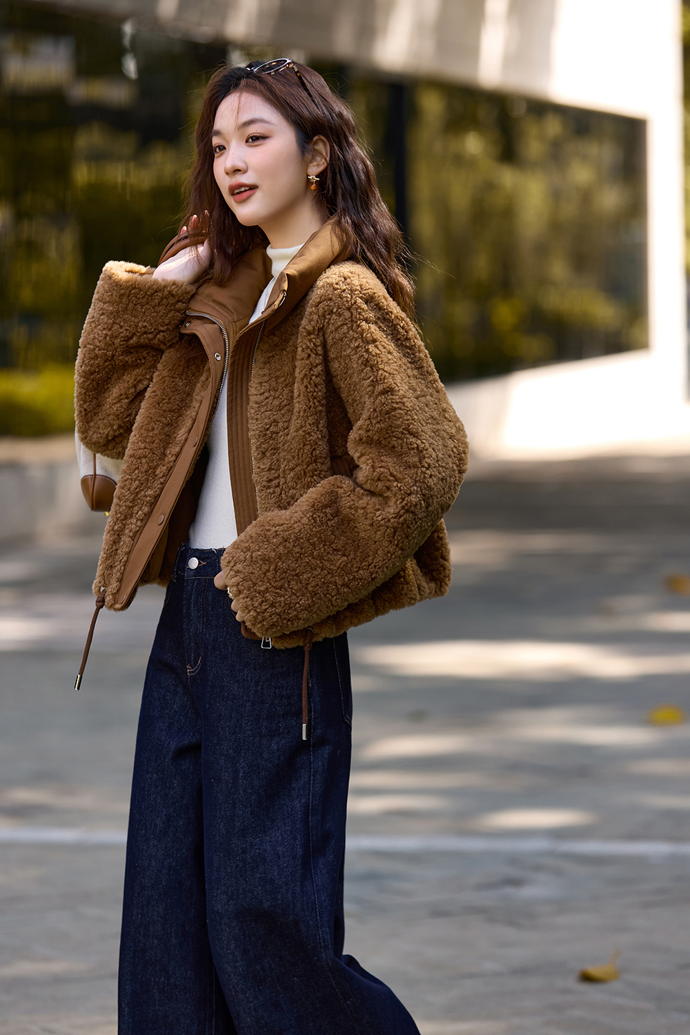 Camel retro stand - collar short - style plush coat