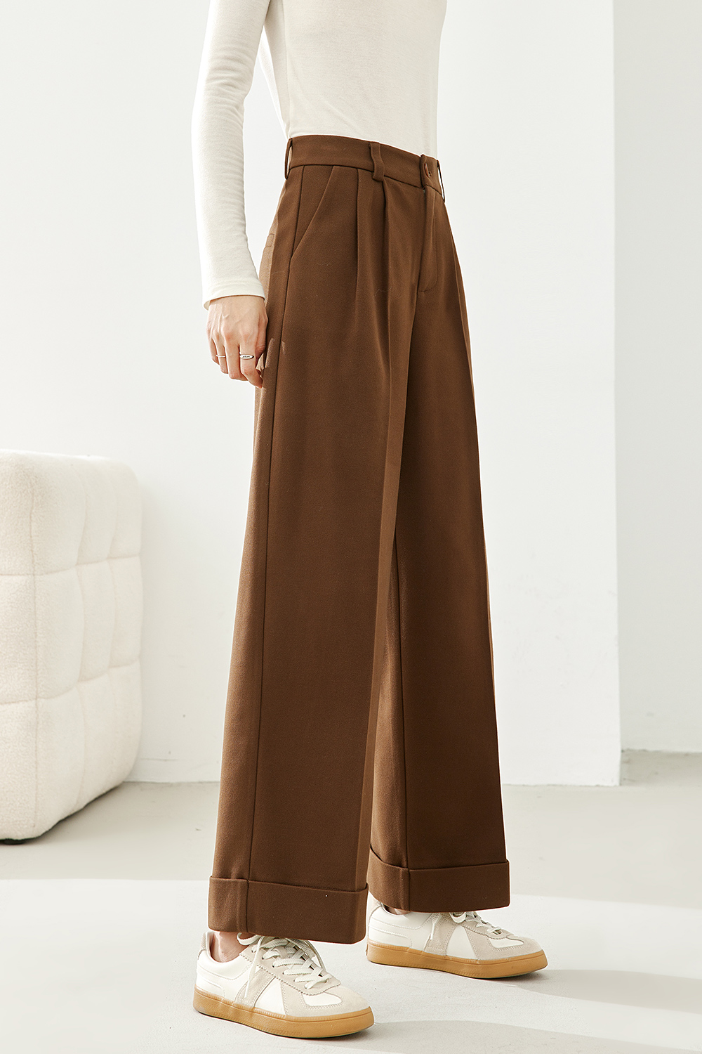 Solid color wide leg pants