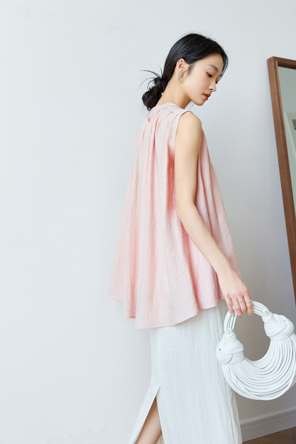 Lazy-Chic Sleeveless Oversized Shirt