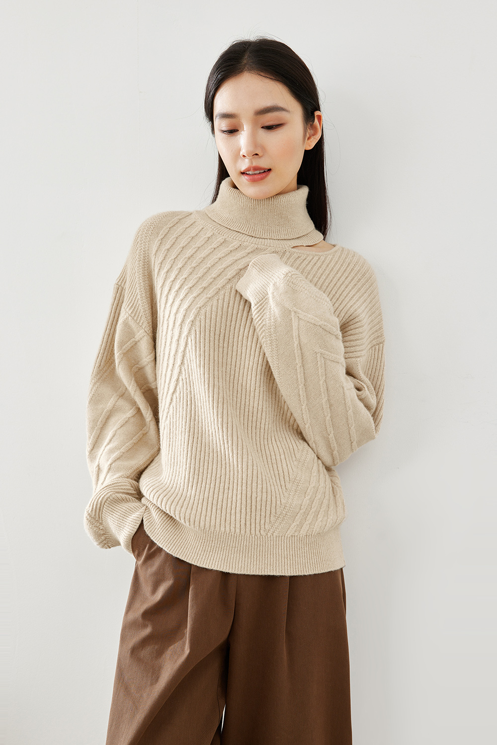 Turtleneck Chunky Sweater