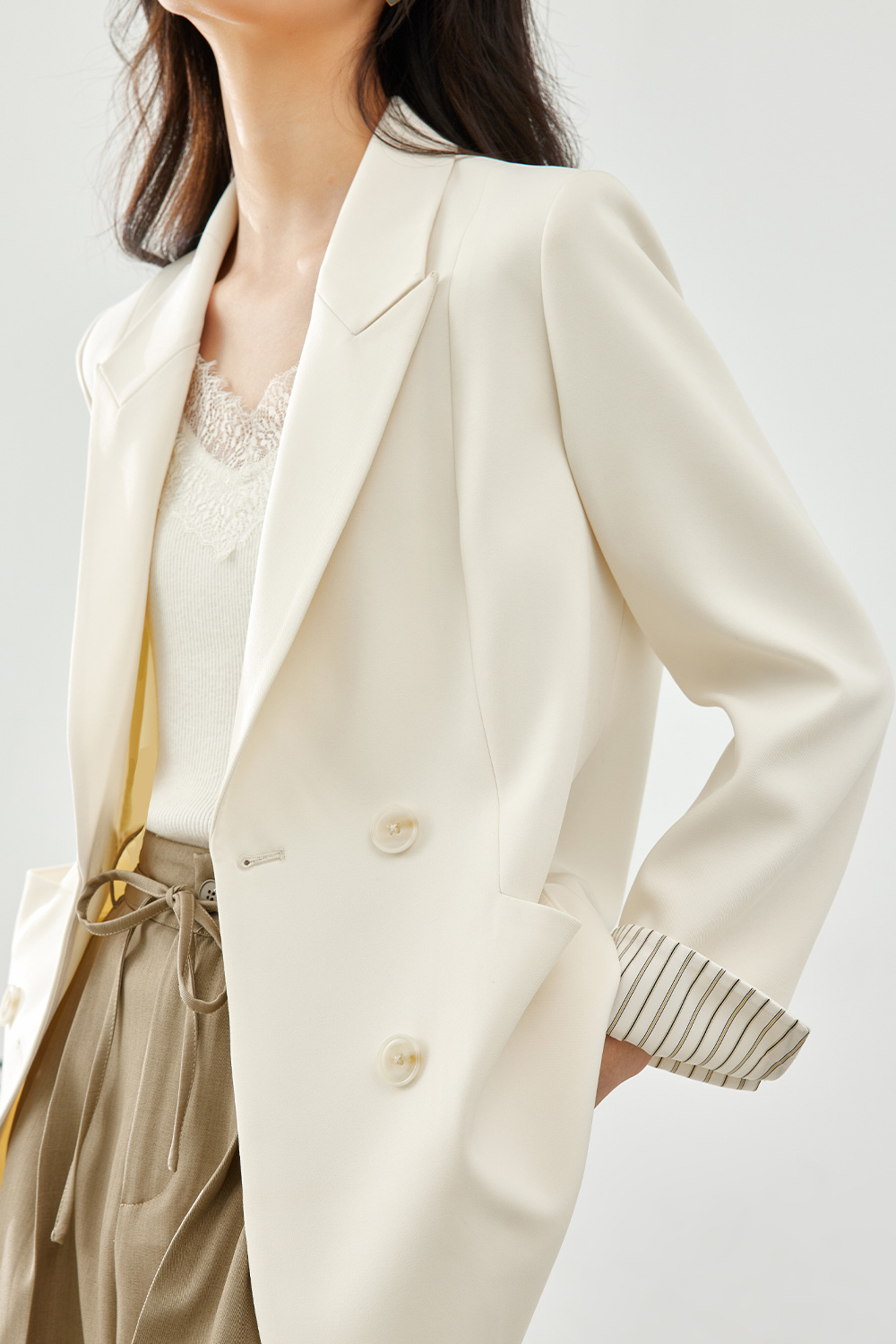 Commute Loose Woven Suit