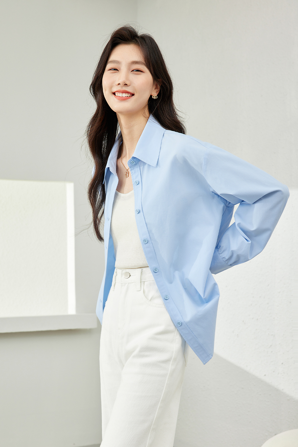 Temperament solid color shirt
