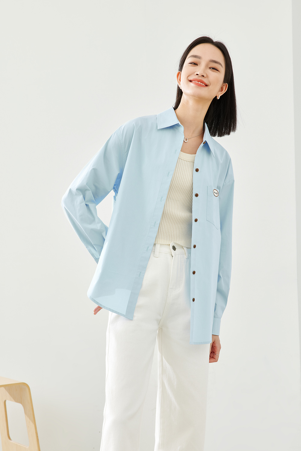 Versatile cotton shirt