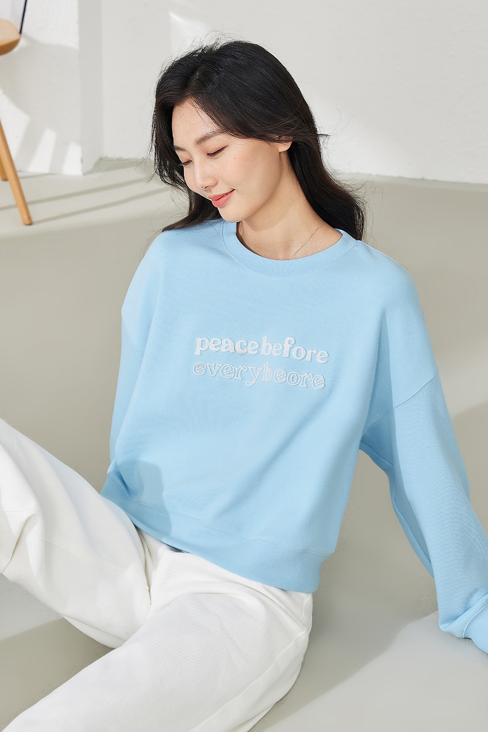 3D letter embroidered sweatshirt
