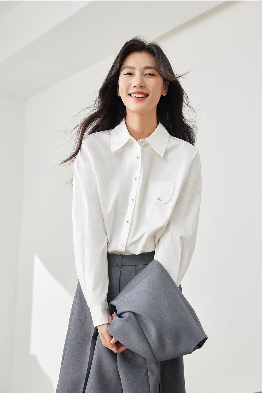 Elegant Pleated Skirt Suit