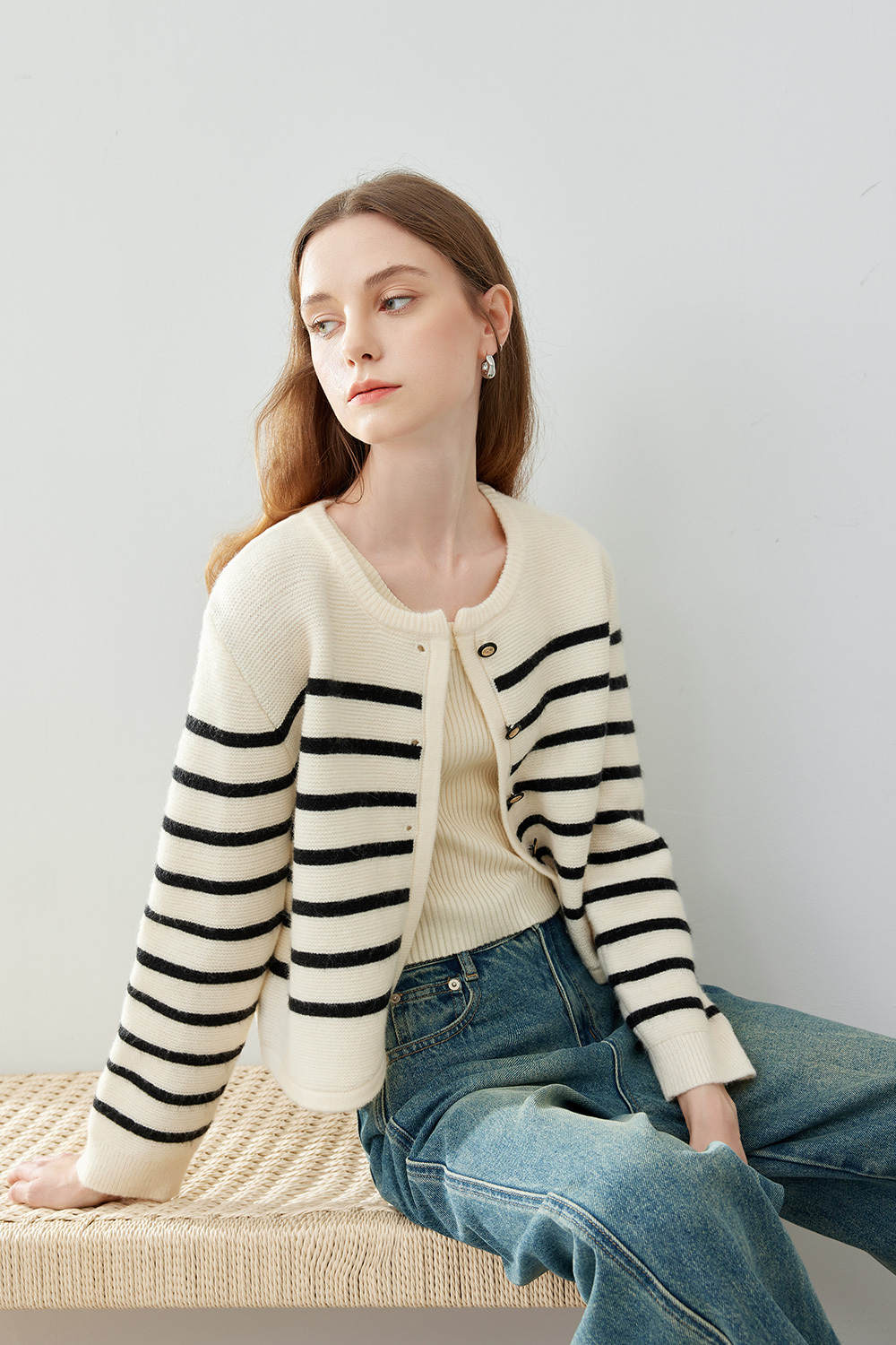 Rounded Hem Knitted Cardigan