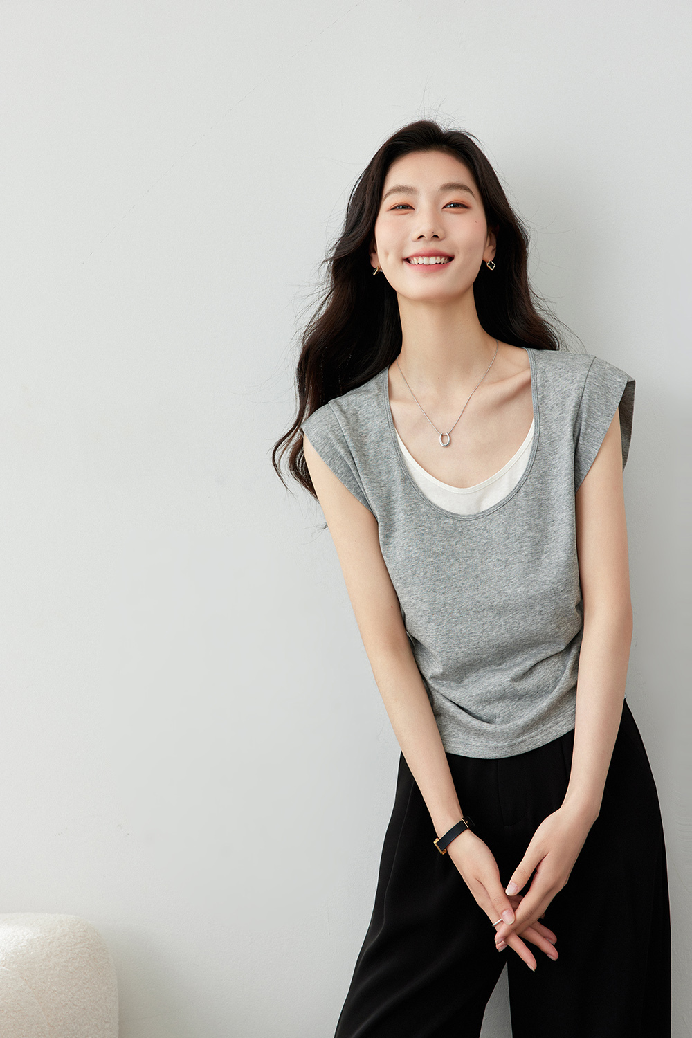 Fake Two-Piece Contrasting Color T-Shirts