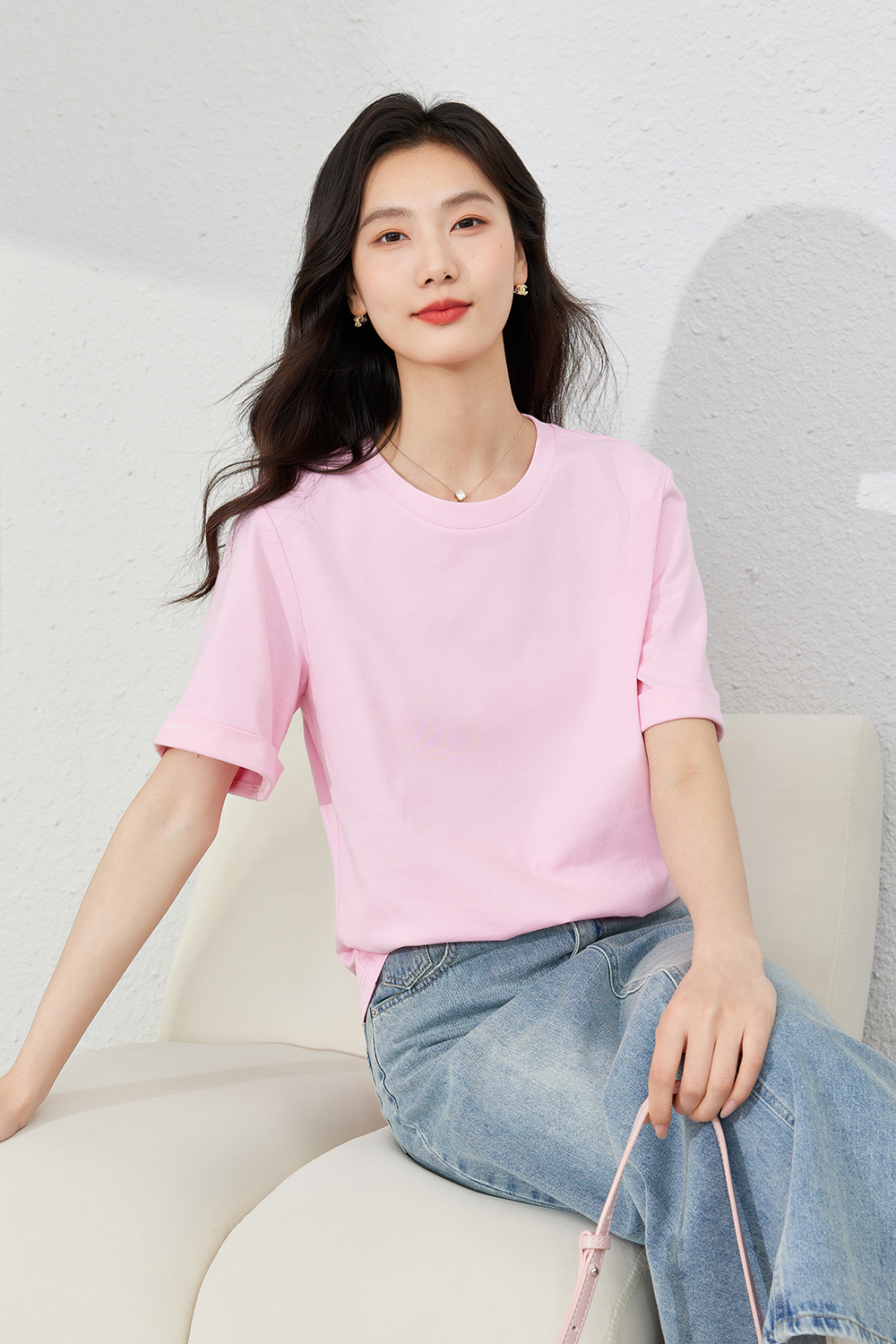 Simple Commuter Round Neck T-Shirt
