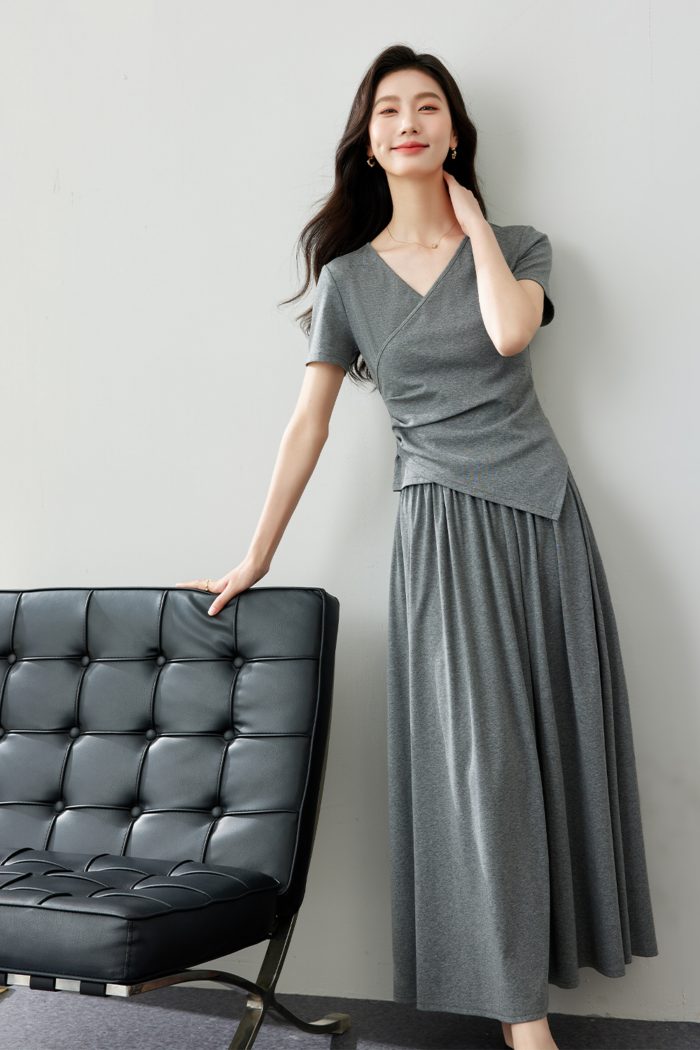 Simple And Elegant Knitted Suit