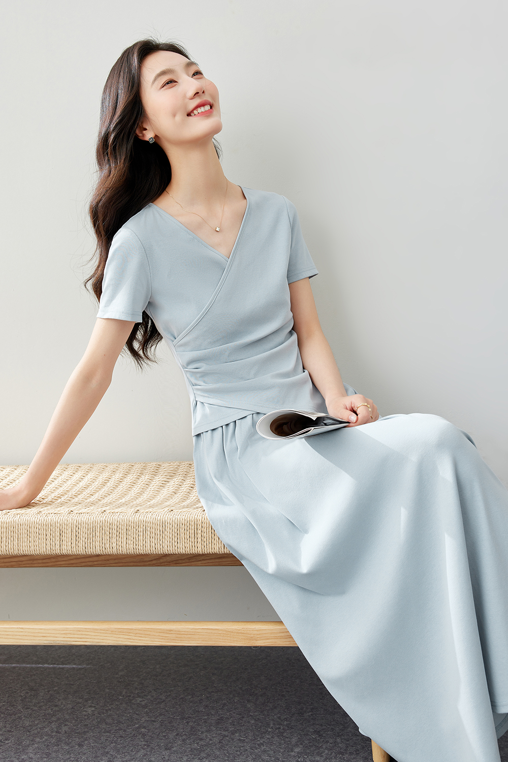 Simple And Elegant Knitted Suit