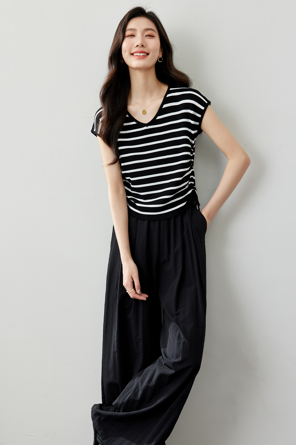 Temperament Striped Knitted Suit