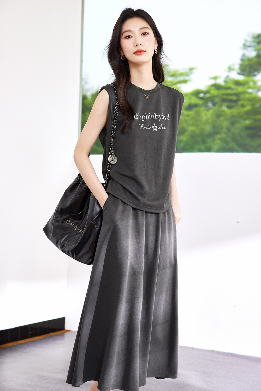(暂无定价)Fashionable Printed Temperament Suit