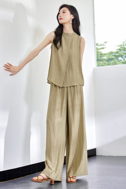 Textured Woven Stylish Suit
