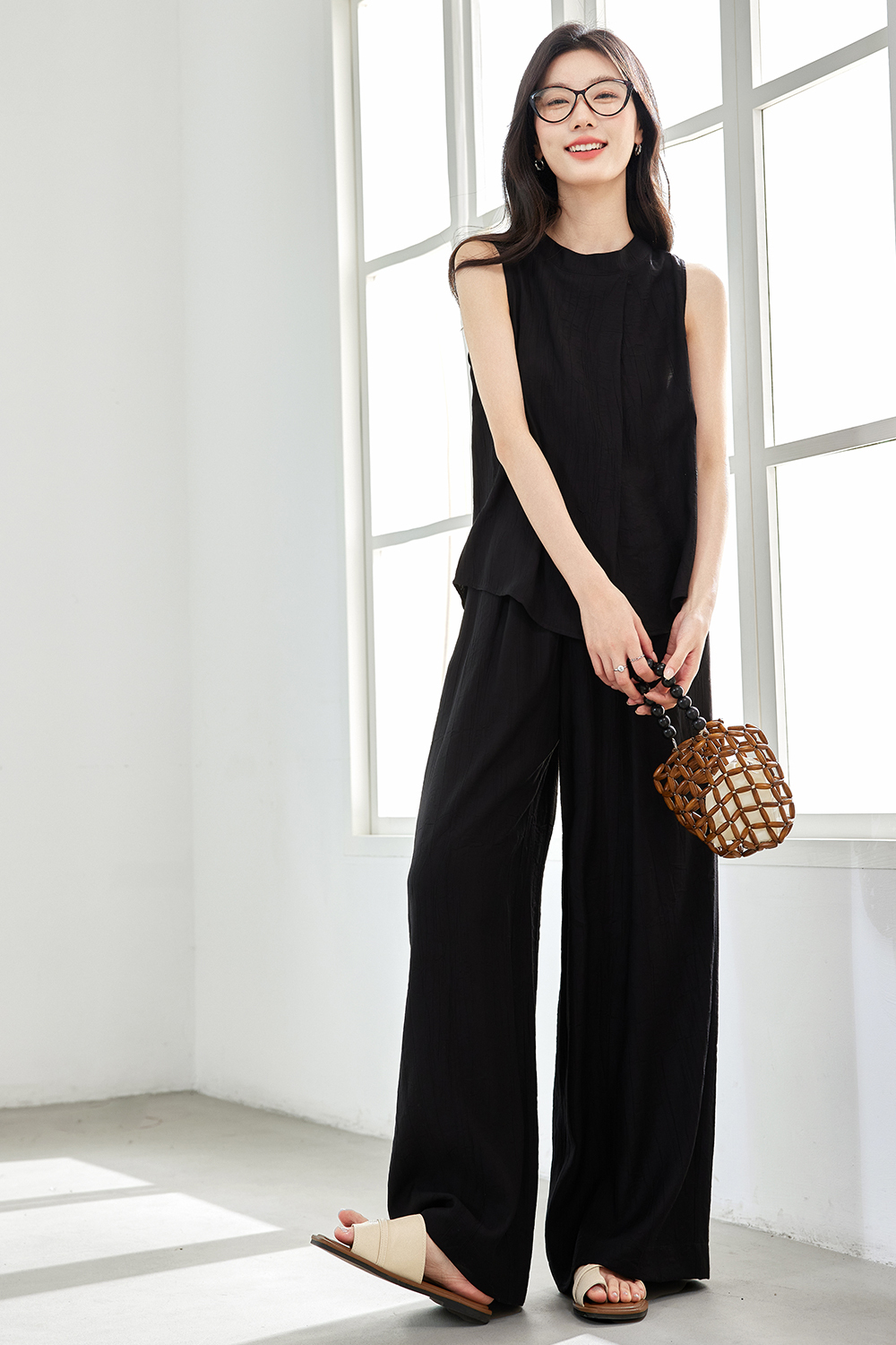 Textured Woven Stylish Suit
