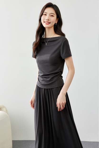 Simple And Light Knitted Suit