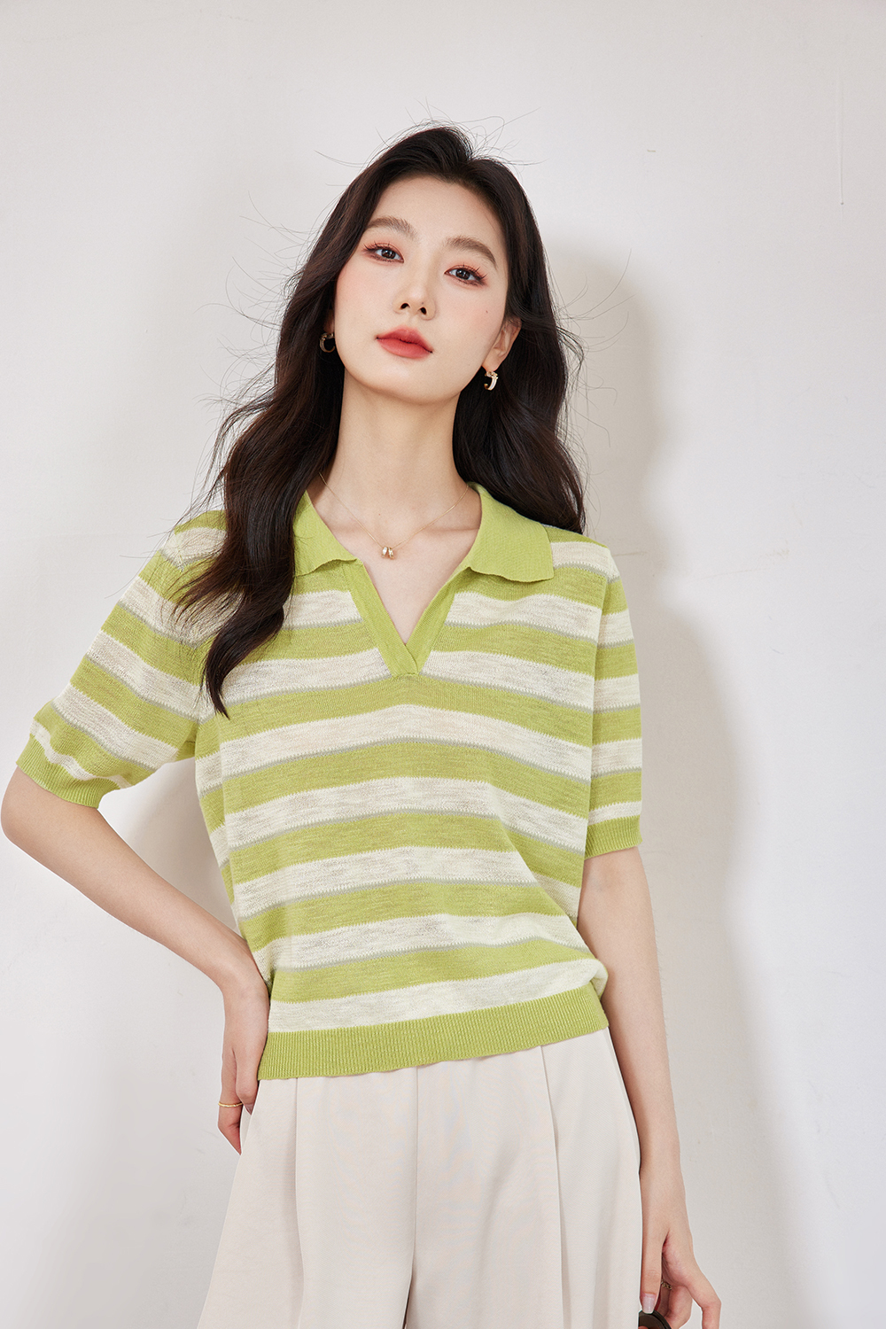 Small Zigzag Striped Sweater