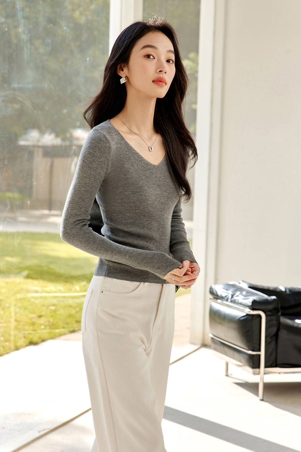 Casual And Versatile Base Sweater