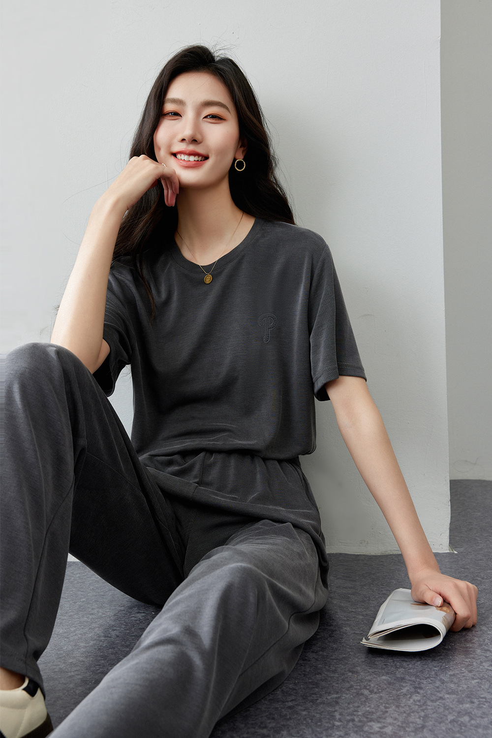 Knitted Cuprammonium Embroidered Set