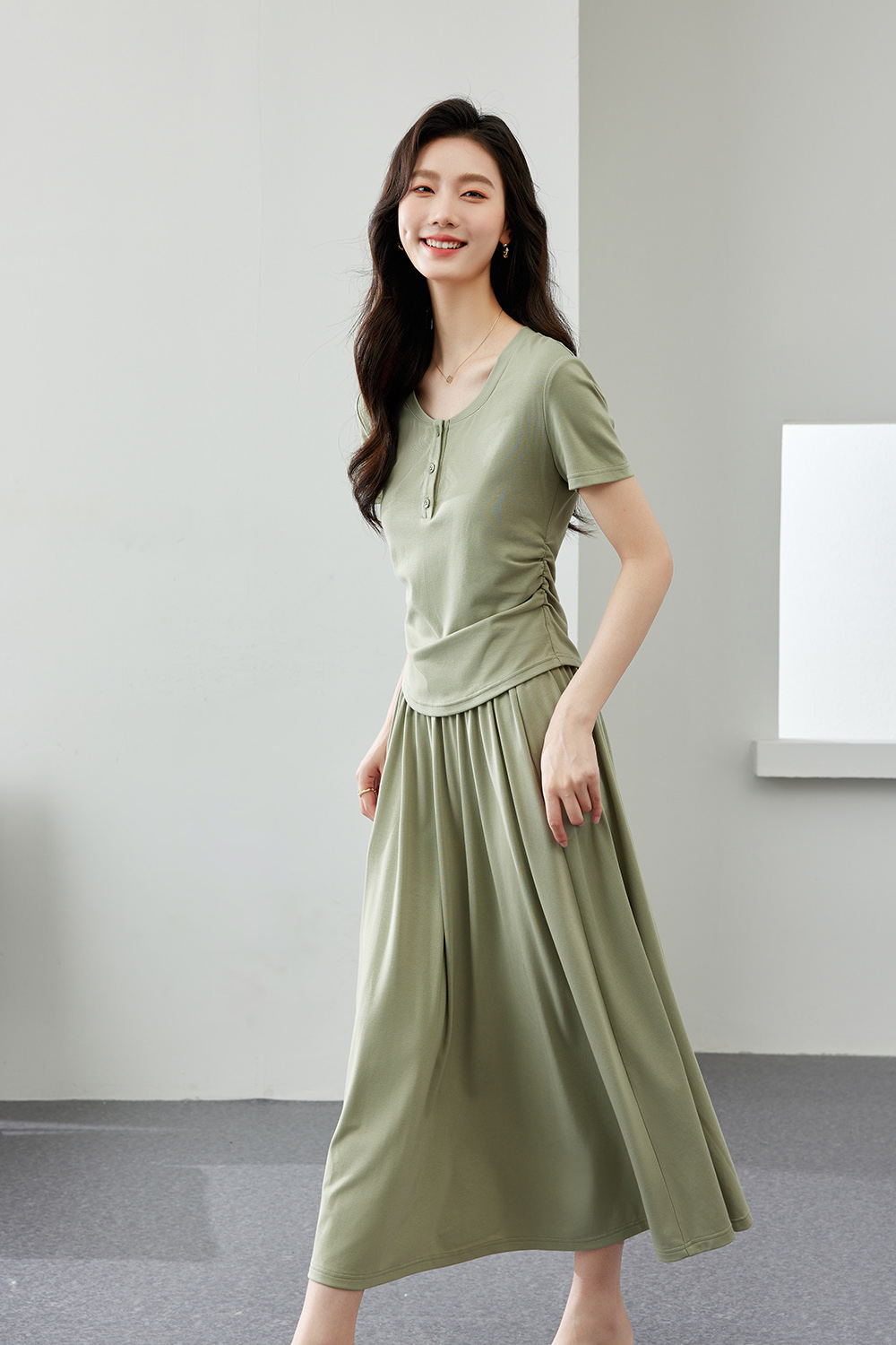 Fashionable Relaxed Knitting Suit