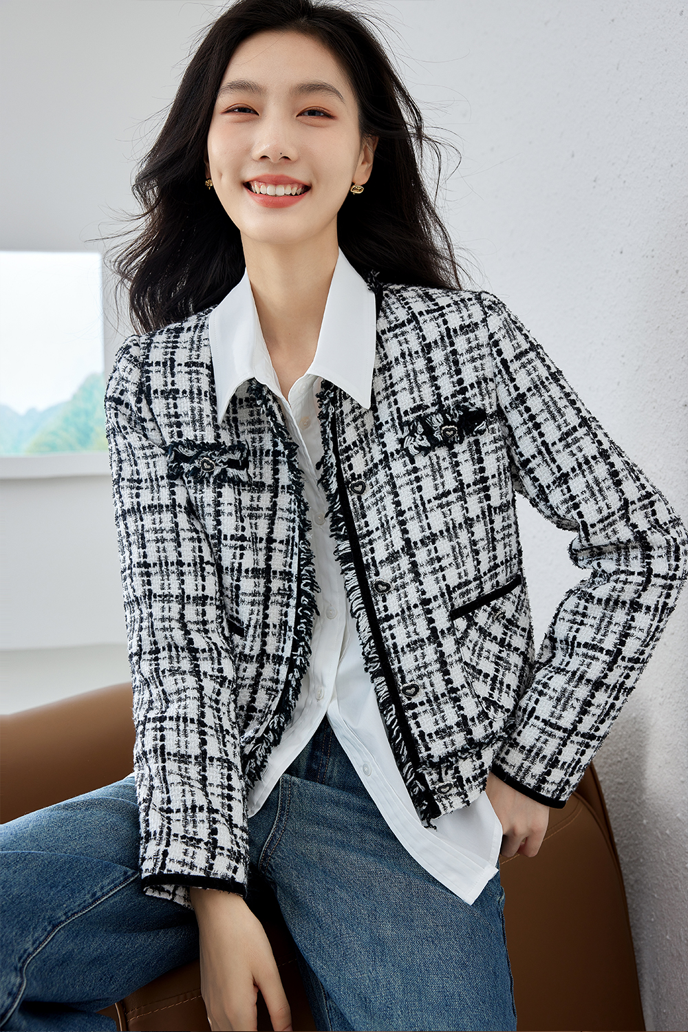 Tweed fabric black and white plaid thick coat