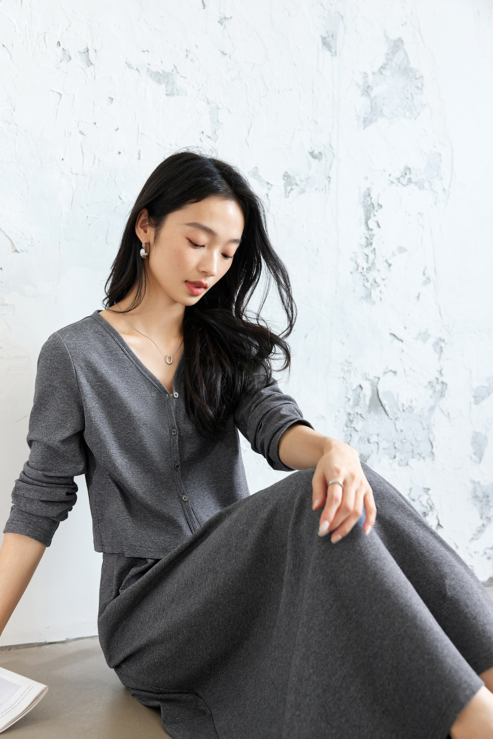 Lazy And Comfortable Cardigan Suit