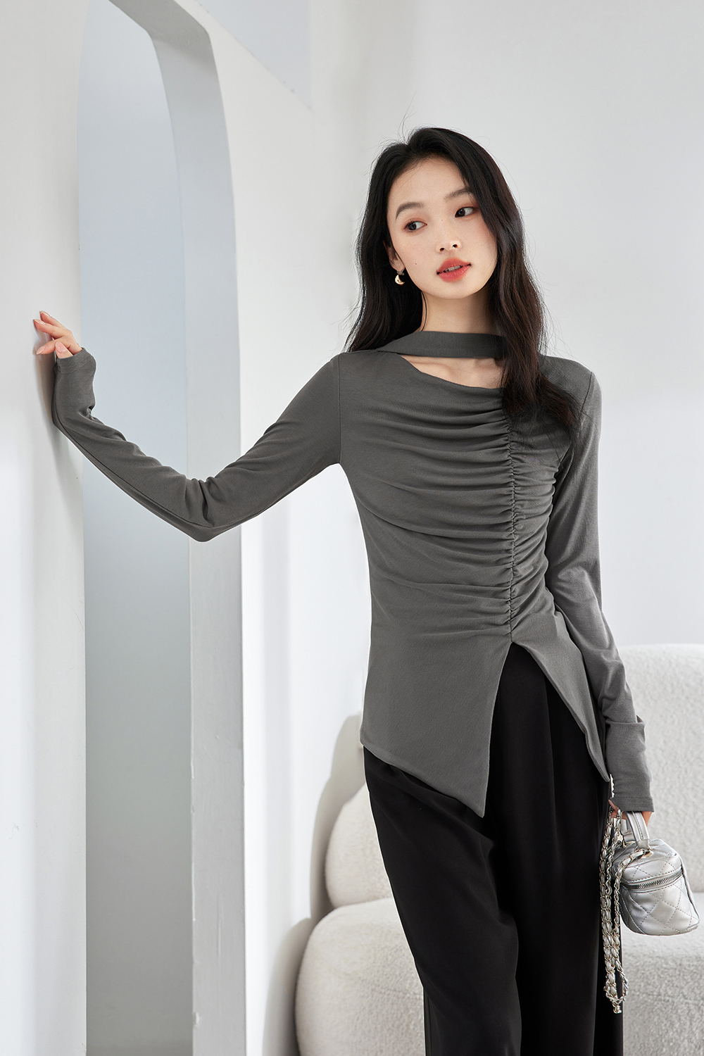 Retro Lyocell Pleated Ribbon T-Shirt