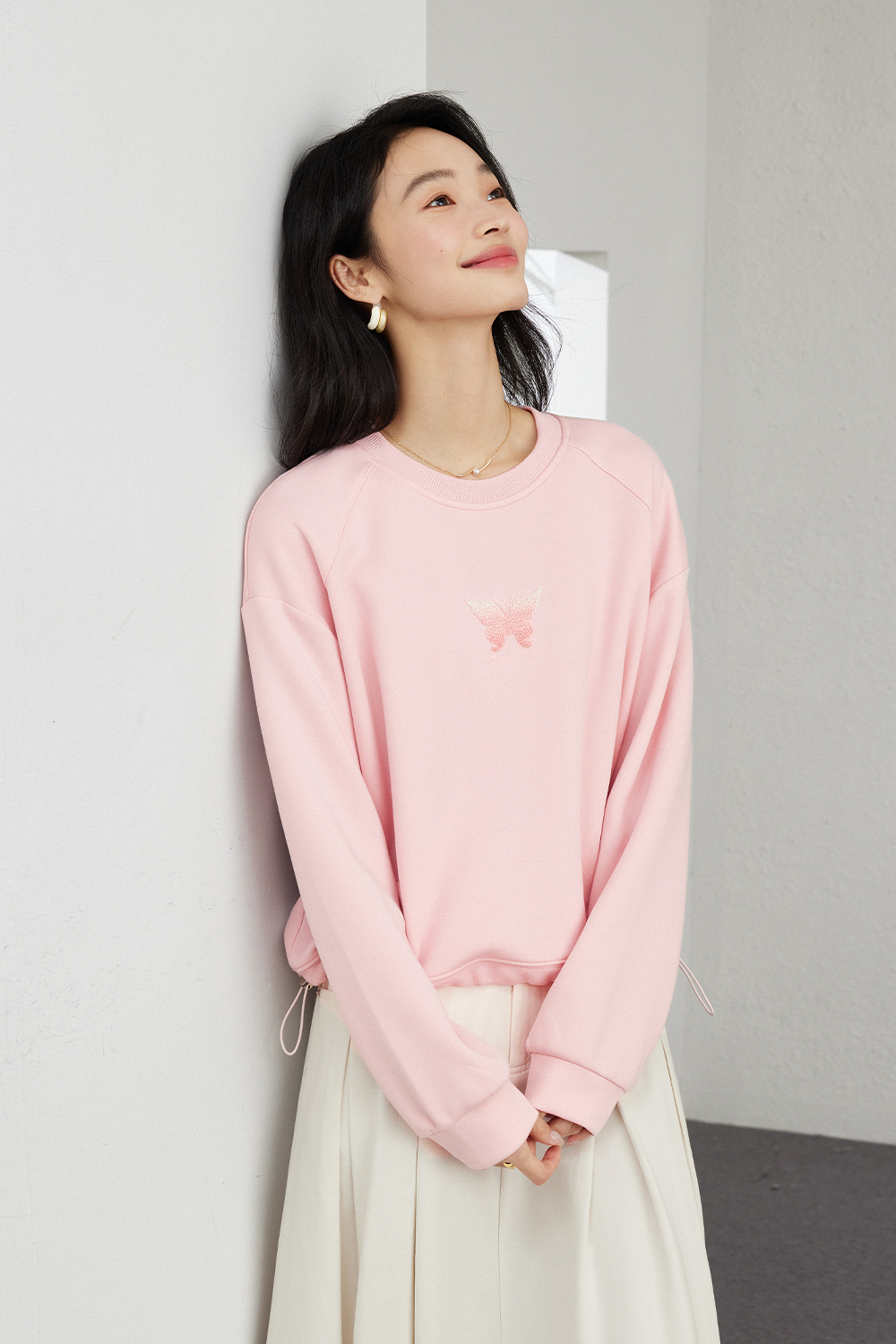 Gradient Three-Dimensional Butterfly Sweatshirt