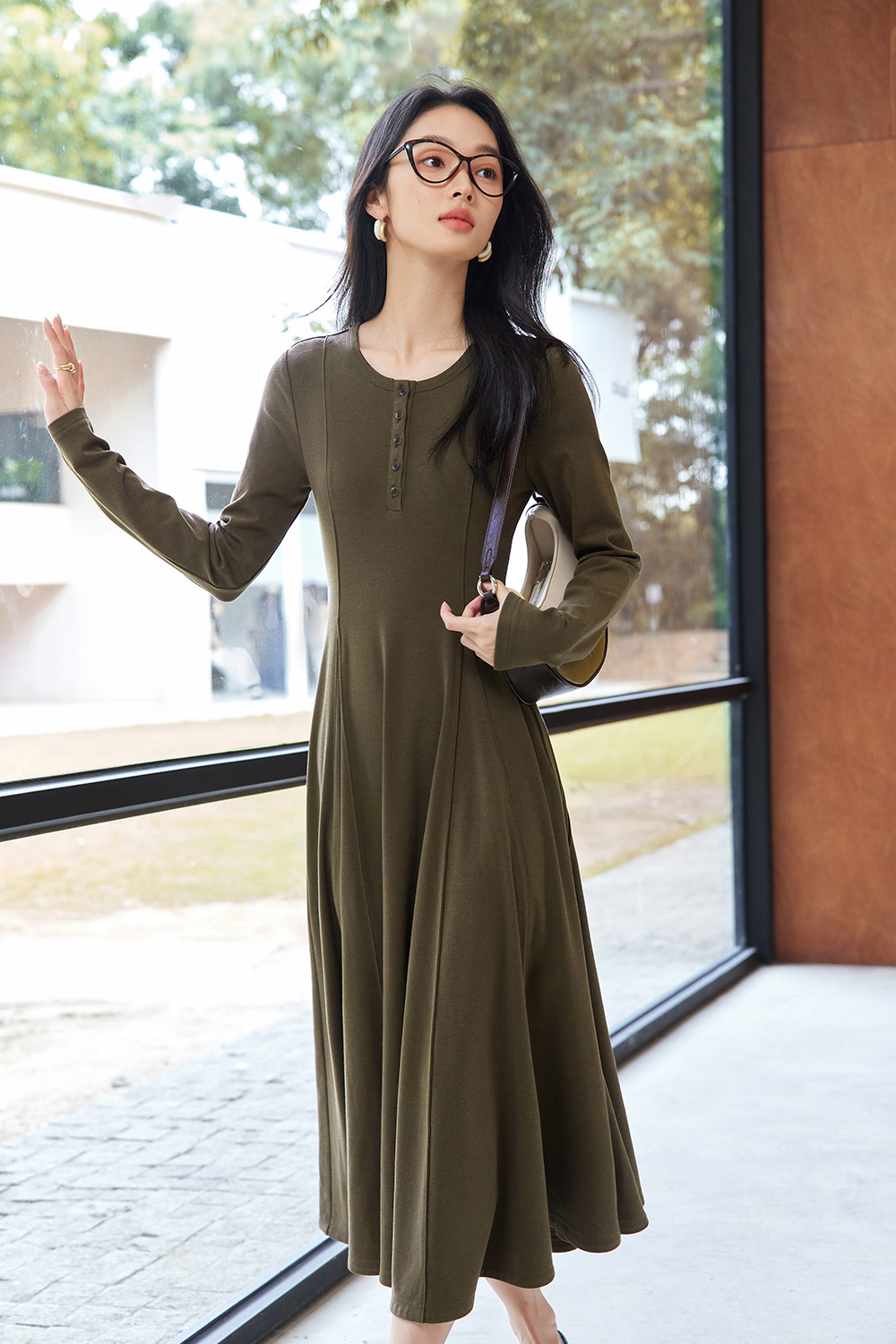 Elegant And Versatile Dress