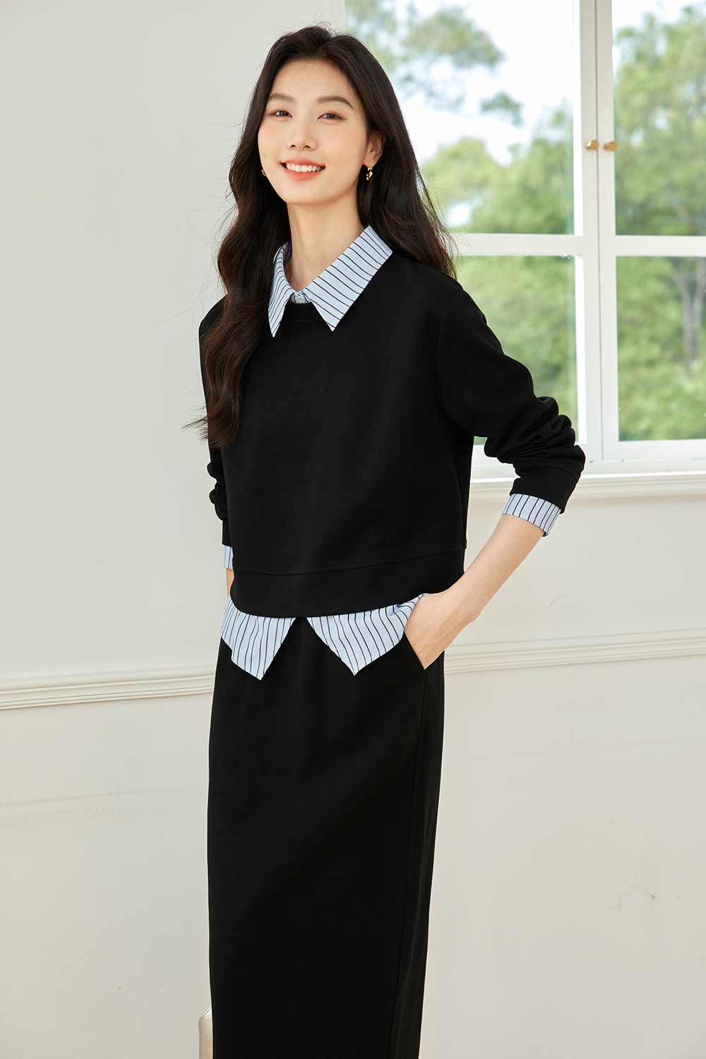 Fashionable business commuting suit