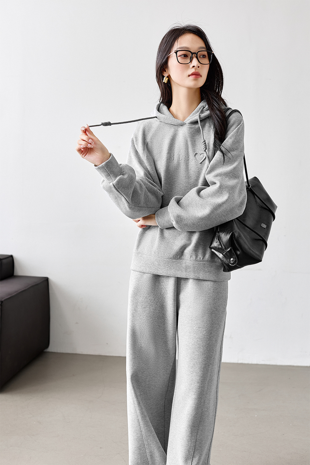 Casual embroidered sweatshirt suit-VIMLYSTORE