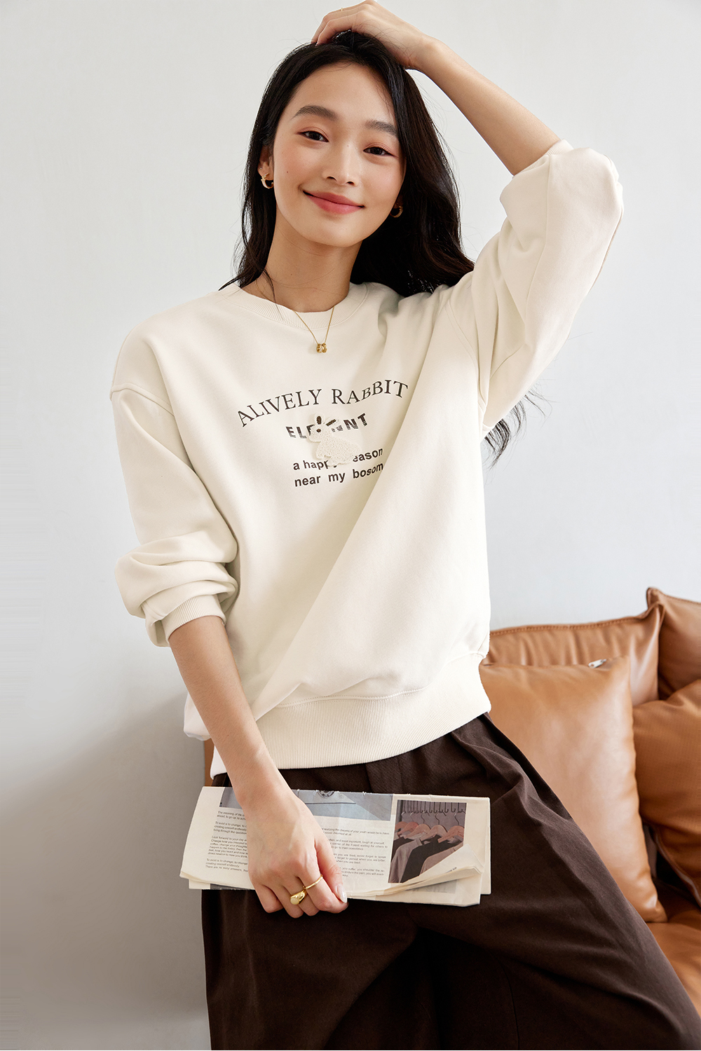 Rabbit Embroidered Print Sweatshirt
