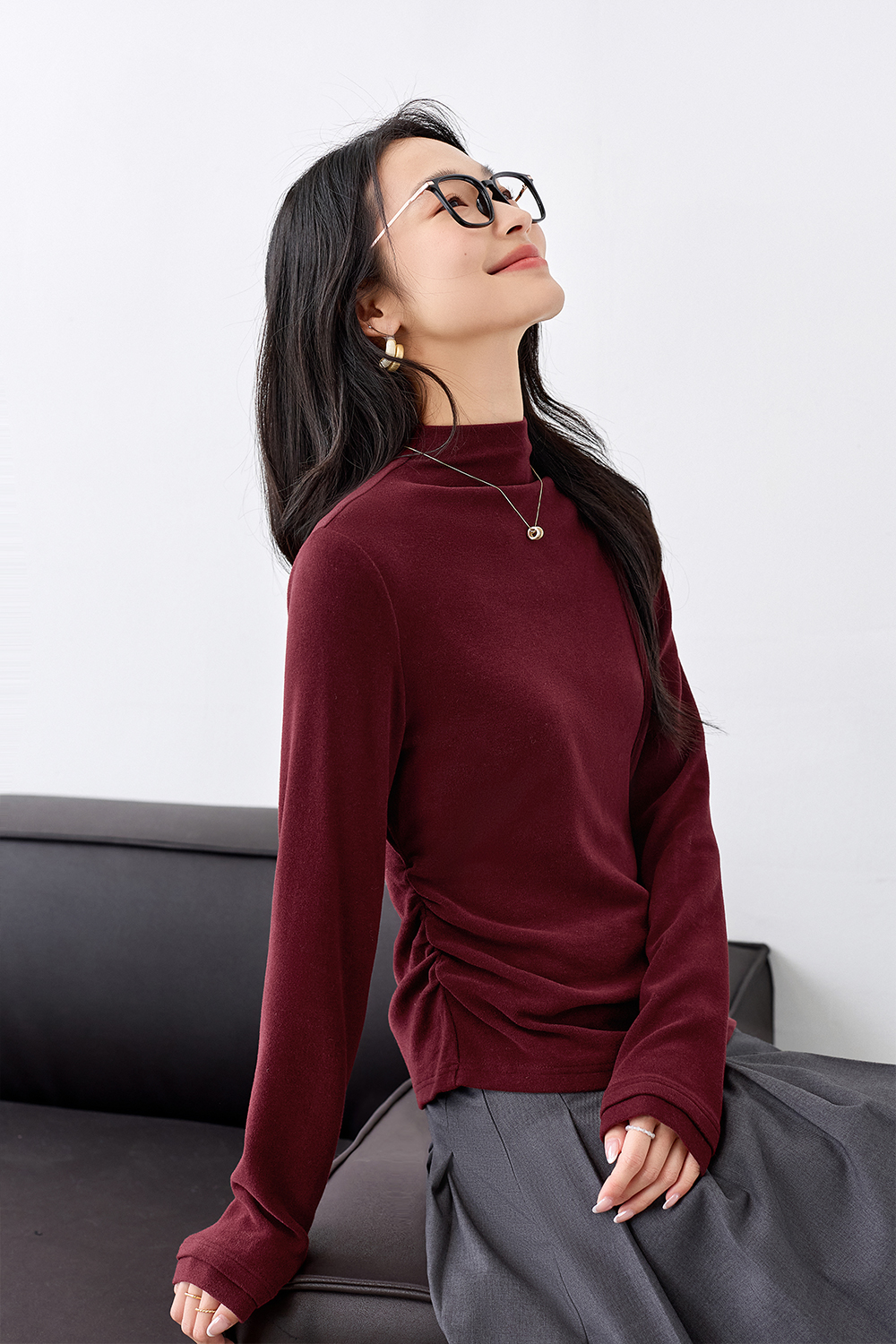 Irregular Hem Knitted Bottoming Shirt-VIMLYSTORE