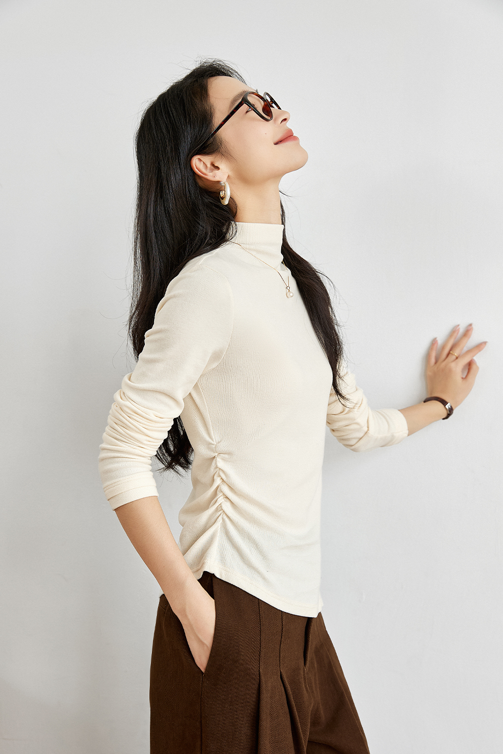 Irregular Hem Knitted Bottoming Shirt-VIMLYSTORE