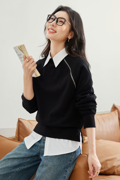 Structural Zipper Segmentation Sweatshirt