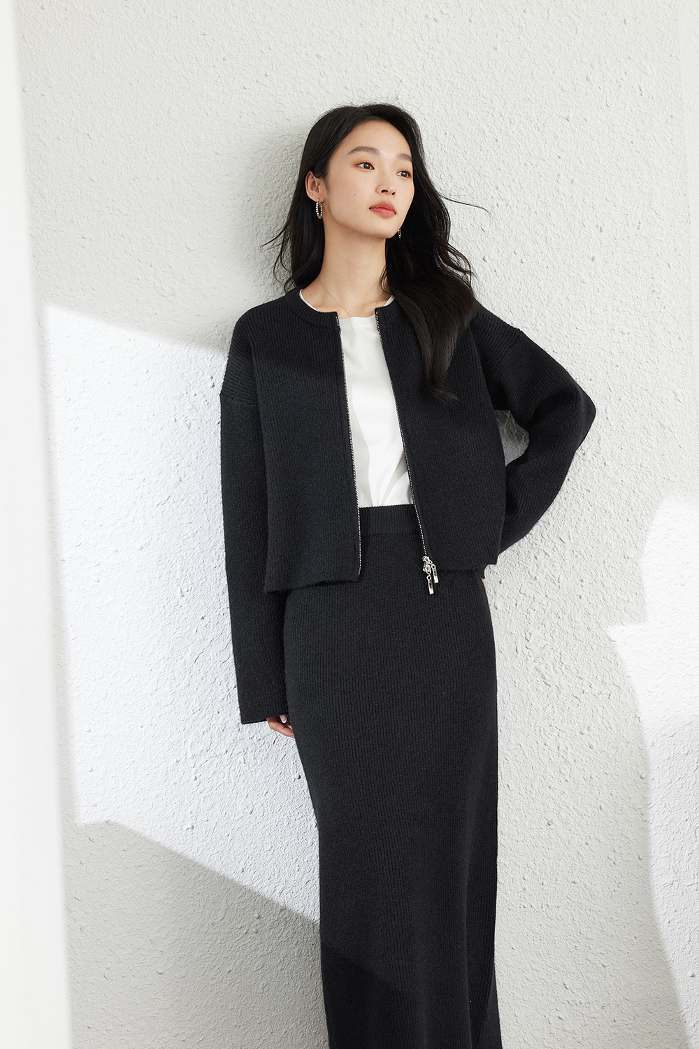Simple And Relaxed Knitted Suit