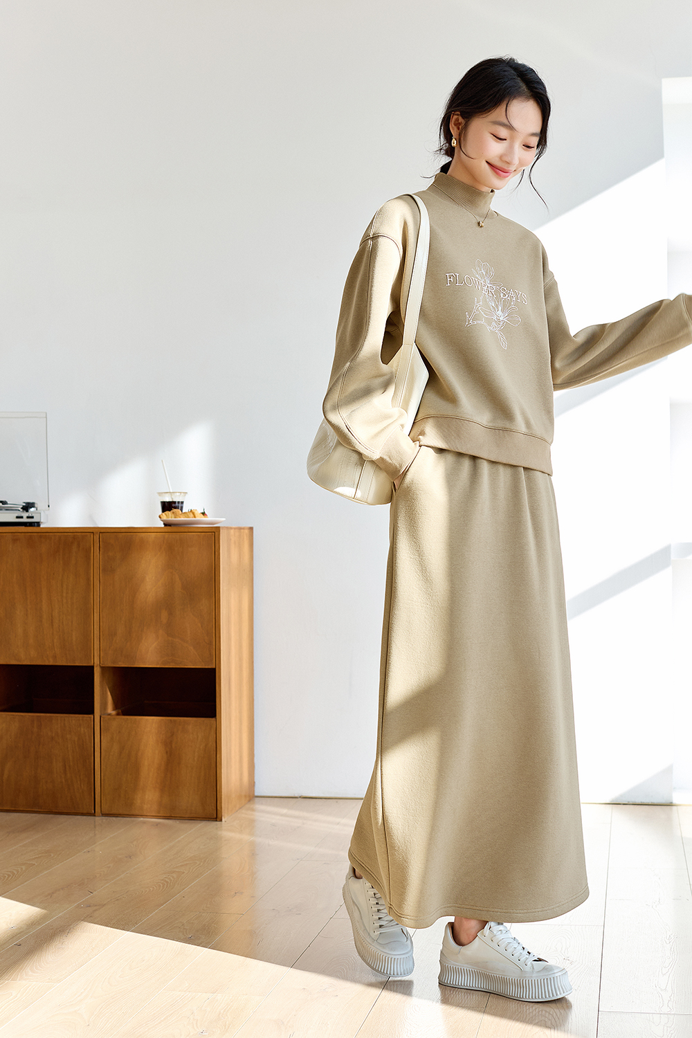 Semi-High Neck Printed Sweatshirt Set-VIMLYSTORE