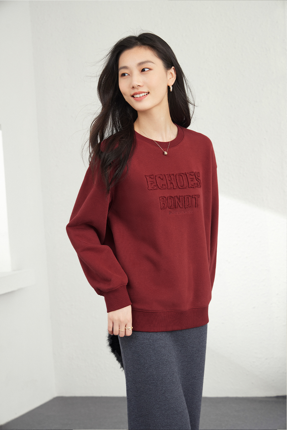 Exquisite patch embroidered casual sweatshirt-VIMLYSTORE