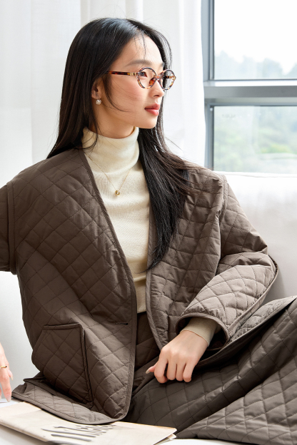 Classic Brown Diamond-Quilted Padded Set